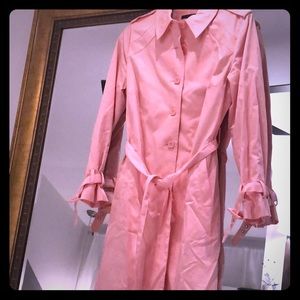 Super cute!!! Baby pink 💗 trench coat
